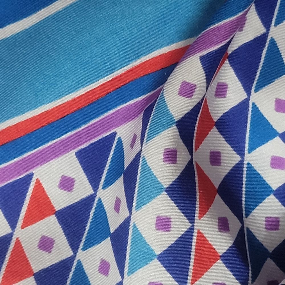 Retro Rectangular Oblong Neck Scarf - Picture 6 of 9